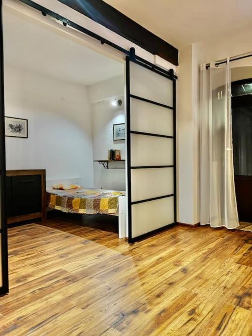 Loft W Starej Wozowni Apartman Krynica-Zdrój Kültér fotó